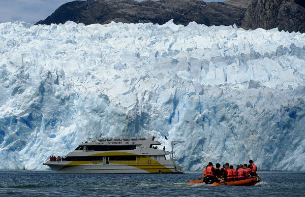 Laguna San Rafael y Catamaranes Sur